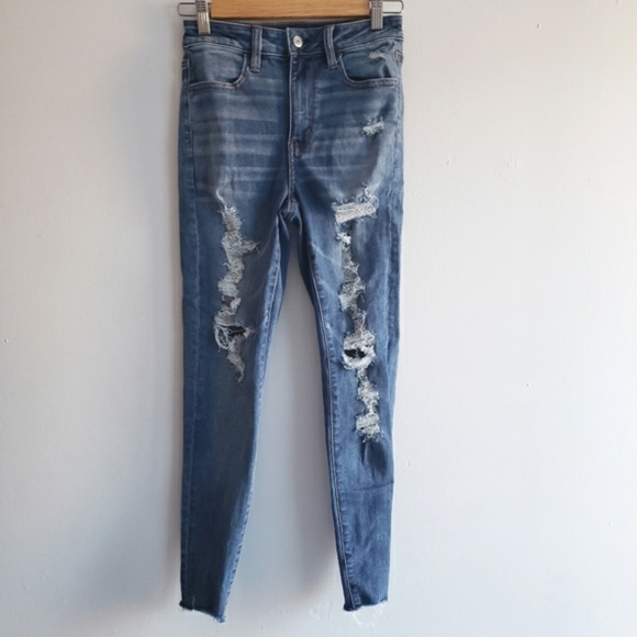 American Eagle Stretch Super High Rise Jegging Jeans Distressed Ripped 2 Short - Picture 2 of 12